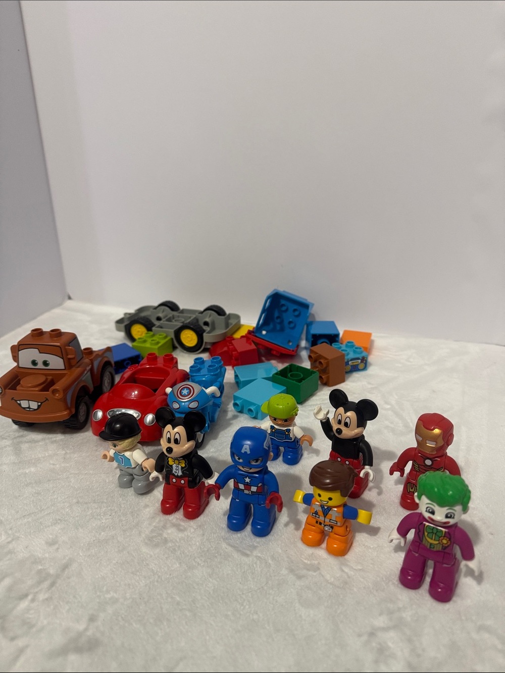 Lego duplo Mickey Mouse and super héroes lot of 1 lb
